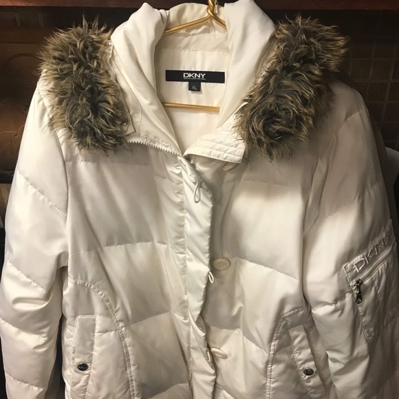 DKNY Puffer - Like New - XL - Picture 1 of 2